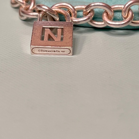 Tiffany & Co Sterling Silver Charm Bracelet with Letter N Padlock Charm - Picture 5 of 14